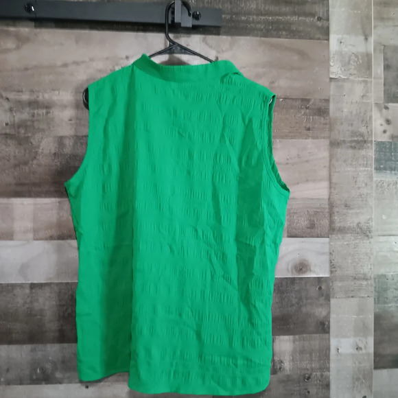 Green Mandarin Collar Blouse - Picture 6 of 6